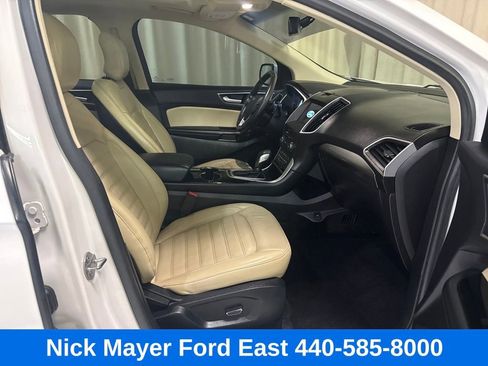 Used 2017 Ford Edge SEL w/ Equipment Group 201A image 30