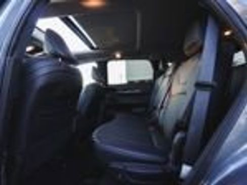 Used 2025 INFINITI QX60 Pure w/ Cargo Package image 12