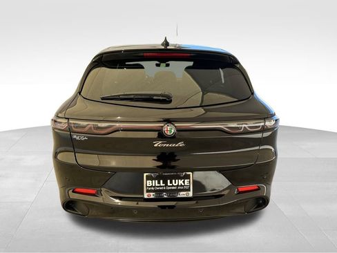 New 2025 Alfa Romeo Tonale image 6