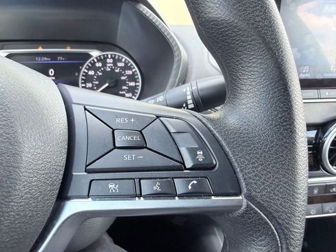 Used 2024 Nissan Sentra SV image 14