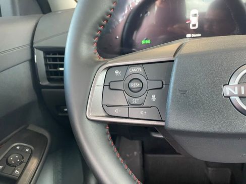 Used 2026 Nissan Sentra SR w/ Floor Mat Package FWD image 14