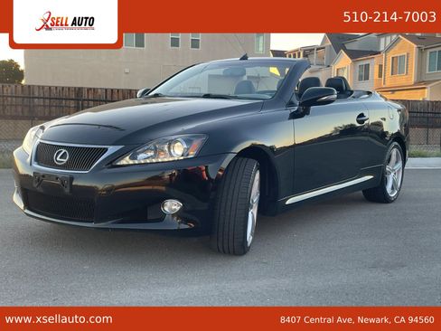 Used 2011 Lexus IS 250C RWD image 3