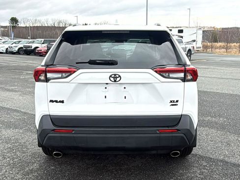 Used 2024 Toyota RAV4 XLE w/ Weather Package image 8