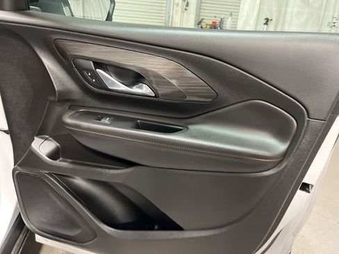 Used 2020 GMC Terrain SLT w/ Elevation Edition FWD image 11