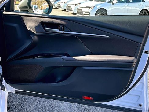 Certified 2025 Toyota Camry LE image 21