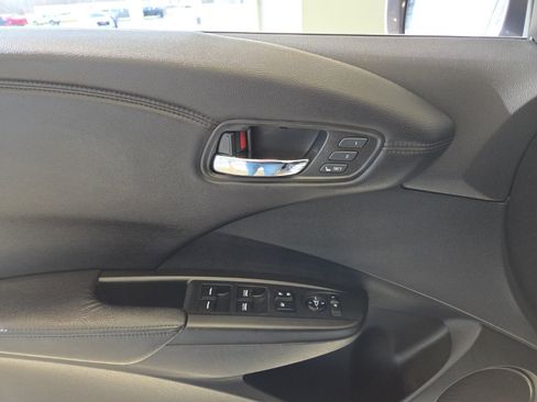 Used 2018 Acura RDX FWD image 11