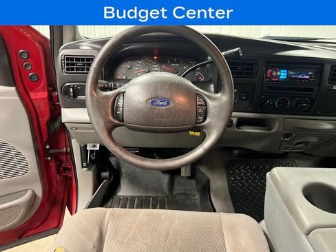 Used 2005 Ford Excursion XLS image 10