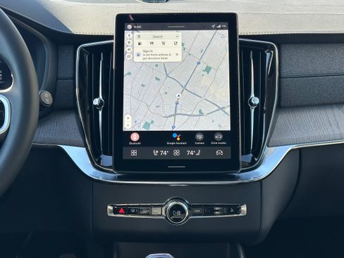 New 2026 Volvo XC90 B6 Ultra w/ Protection Package image 13