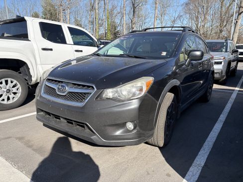 Used 2014 Subaru Crosstrek 2.0i Limited image 3