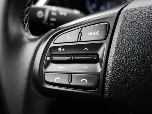 Used 2022 Hyundai Venue SEL FWD image 28