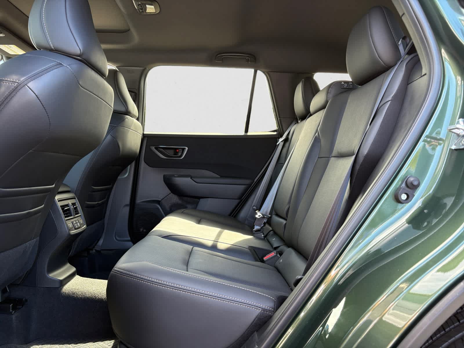 New 2026 Subaru Outback Limited AWD/4WD image 11