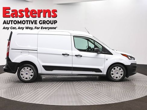 Used 2022 Ford Transit Connect XL FWD image 4