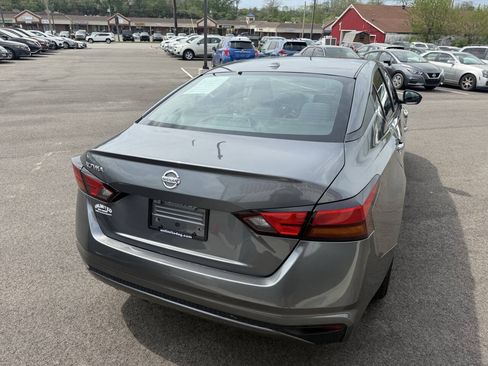 Used 2019 Nissan Altima 2.5 S FWD image 7
