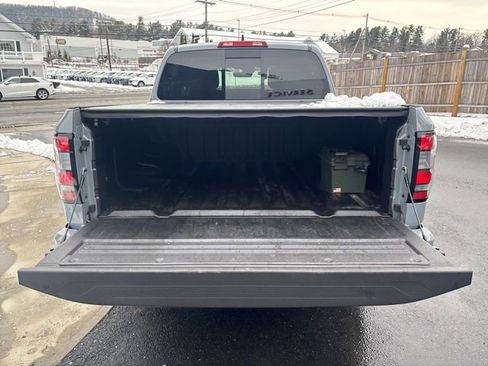 Used 2024 Nissan Frontier PRO-4X w/ Technology Package image 15