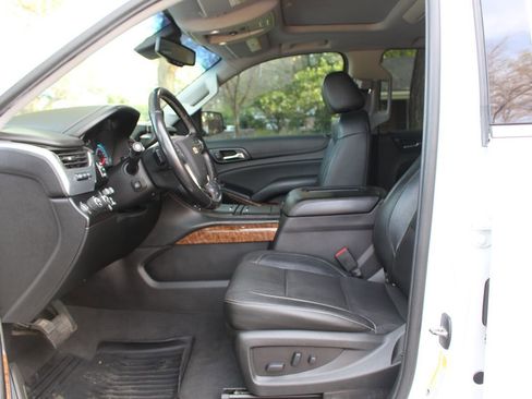 Used 2019 Chevrolet Tahoe Premier image 7