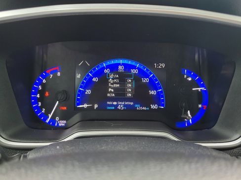 Used 2022 Toyota Corolla Cross XLE w/ Convenience Package image 26