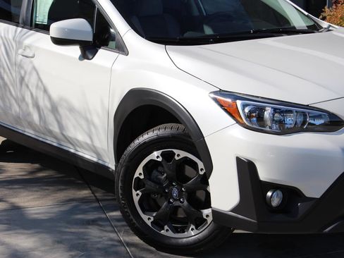 Used 2022 Subaru Crosstrek 2.0i Premium w/ Popular Package #4 image 3