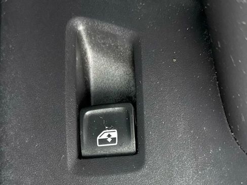 Used 2019 Volkswagen Jetta S w/ Driver Assistance Package FWD image 28