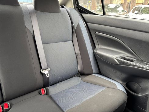 Used 2025 Nissan Versa SV FWD image 35