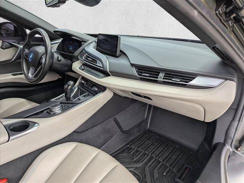 Used 2015 BMW i8 AWD/4WD image 26