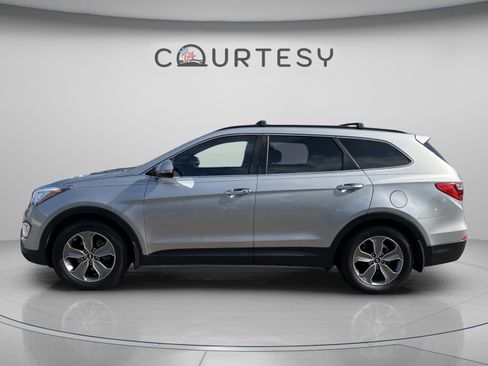 Used 2014 Hyundai Santa Fe Limited image 3