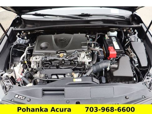 Used 2019 Toyota Camry LE image 30