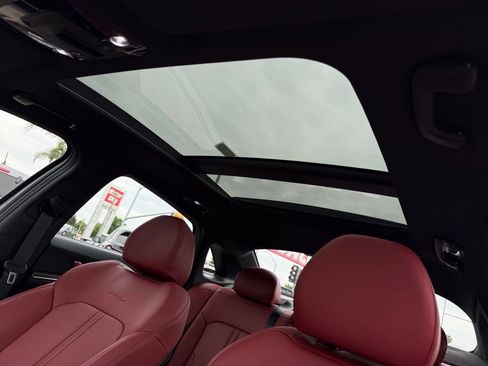 Used 2025 Kia K5 GT-Line w/ GT-Line Premium Package image 17