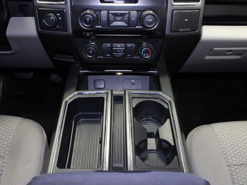 Used 2016 Ford F150 XLT w/ Equipment Group 301A Mid RWD image 21
