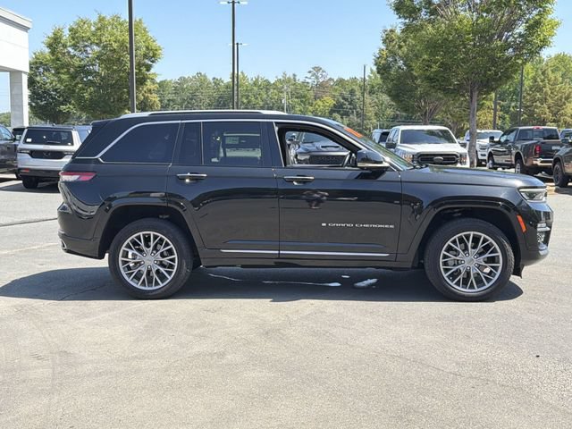 Used 2022 Jeep Grand Cherokee Summit RWD image 13