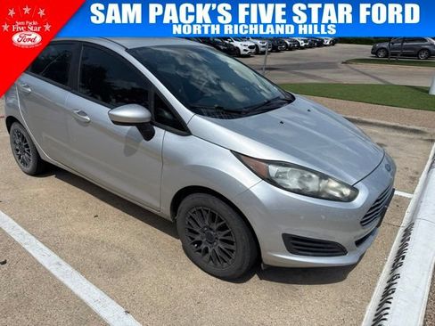 Used 2017 Ford Fiesta S FWD image 2