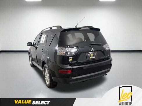 Used 2009 Mitsubishi Outlander ES FWD image 4