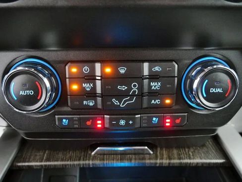 Used 2021 Ford F350 Lariat w/ Lariat Value Package image 16