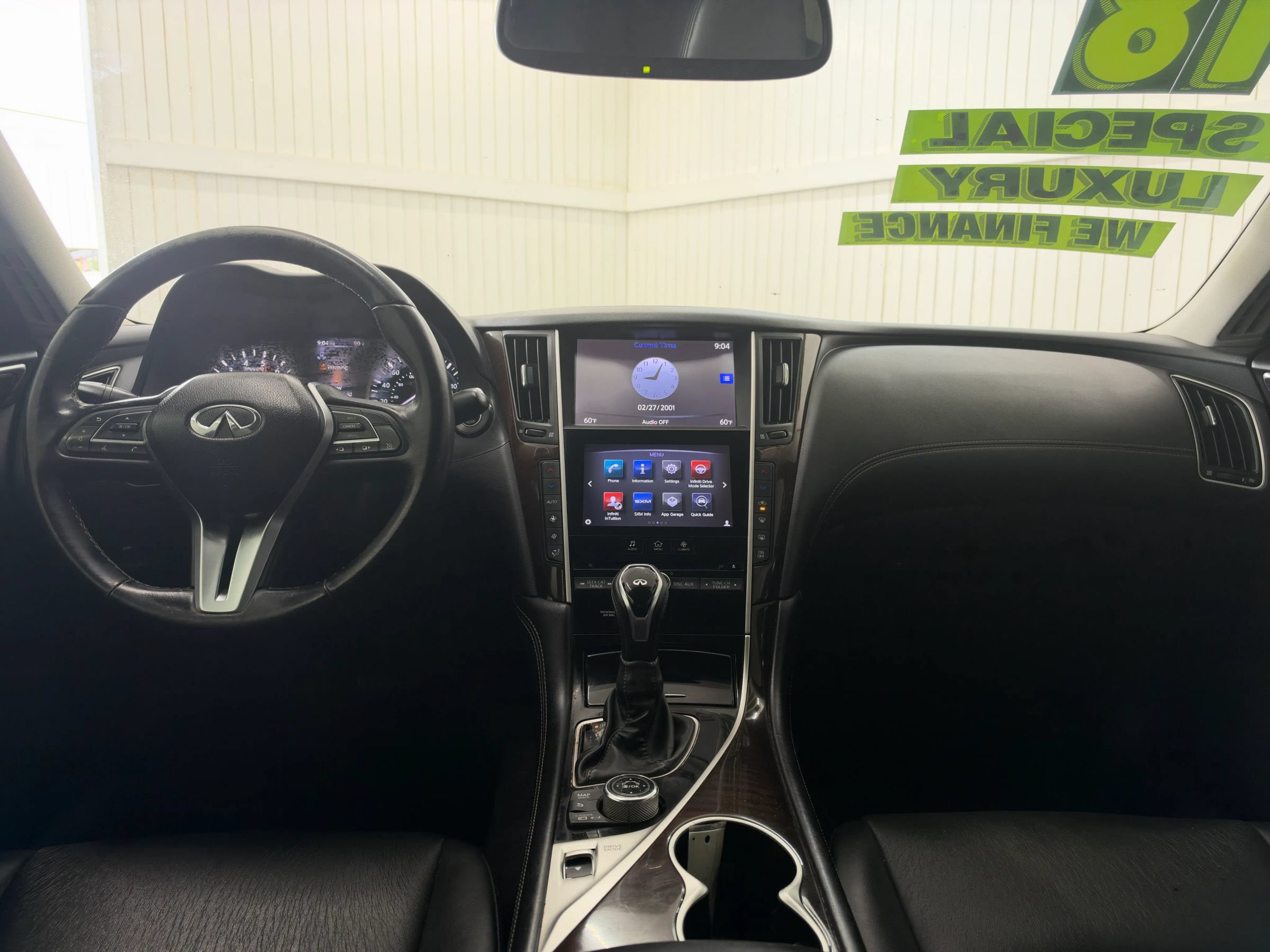 Used 2018 INFINITI Q50 Luxe w/ Essential Package (3.0T Luxe) RWD image 17