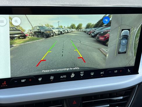 Used 2024 Ford Escape SE w/ PHEV Premium Package image 20