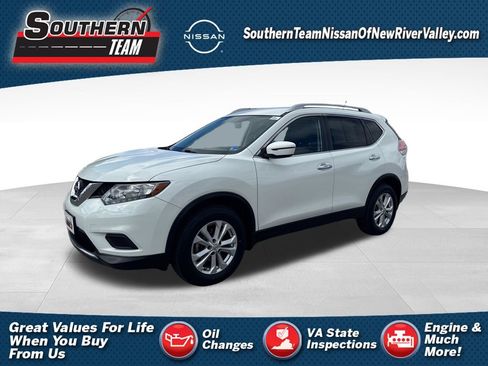 Used 2016 Nissan Rogue SV image 1