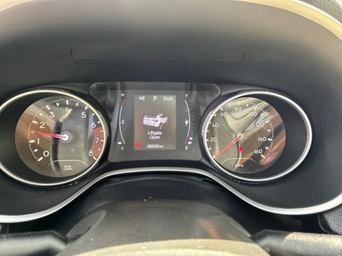 Used 2018 Jeep Compass Sport AWD/4WD image 10