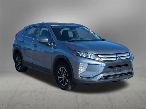 Used 2020 Mitsubishi Eclipse Cross ES image 8