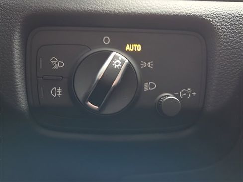 Used 2018 Audi A3 2.0T Premium w/ Convenience Package image 24