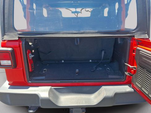 Used 2020 Jeep Wrangler Sport AWD/4WD image 25