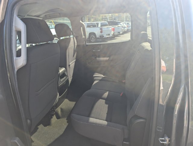 Used 2017 Chevrolet Silverado 1500 LT w/ All Star Edition AWD/4WD image 9