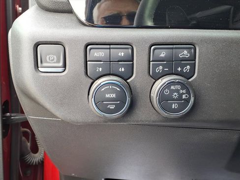 Used 2023 Chevrolet Silverado 1500 RST image 13