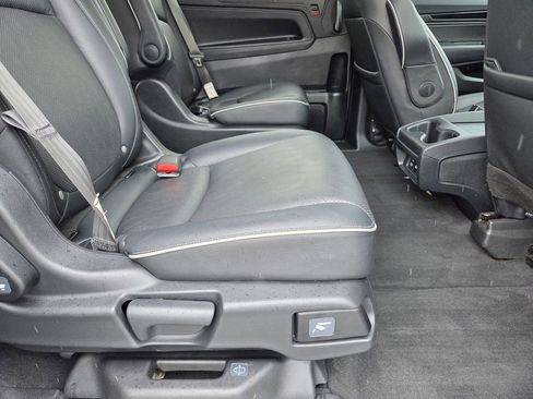Used 2024 Honda Odyssey Elite image 33