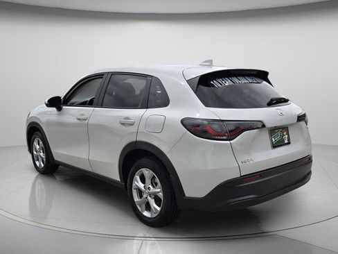 Used 2024 Honda HR-V LX image 8
