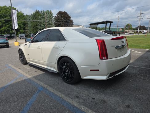 Used 2012 Cadillac CTS V w/ Wood Trim Package image 5