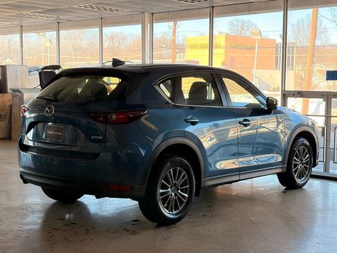 Used 2017 MAZDA CX-5 Sport image 7