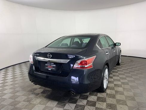 Used 2015 Nissan Altima 2.5 S w/ Power Driver Seat Package FWD image 3
