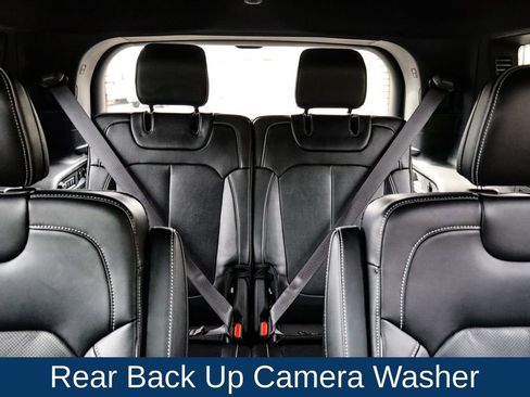 Used 2022 Jeep Grand Cherokee L Overland w/ Advanced Protech Group III image 35