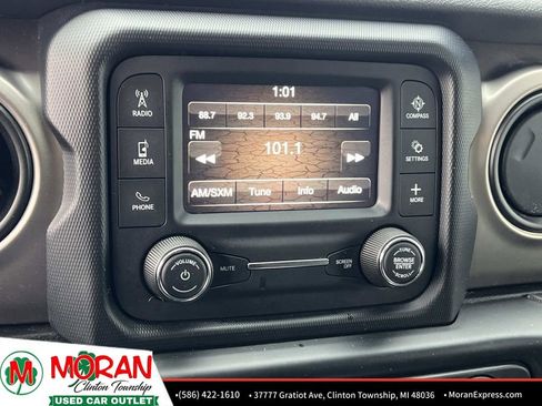 Used 2020 Jeep Wrangler Sport S image 21