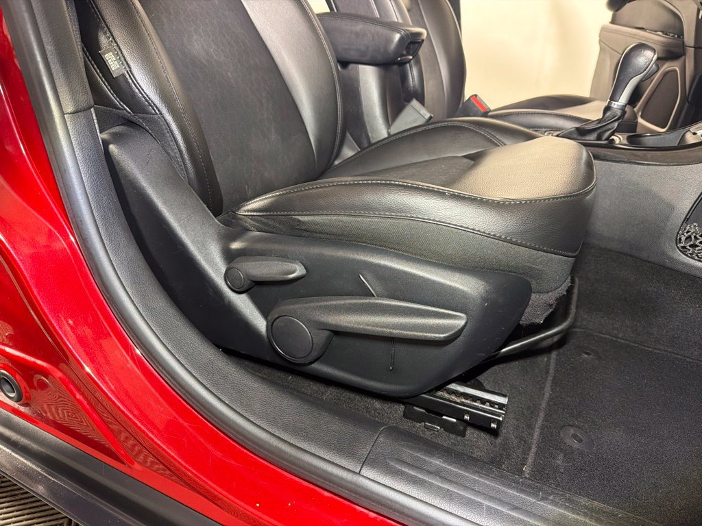Used 2018 Jeep Compass Latitude w/ Popular Equipment Group FWD image 21