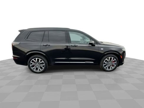 Certified 2024 Cadillac XT6 Sport w/ Technology Package AWD/4WD image 9